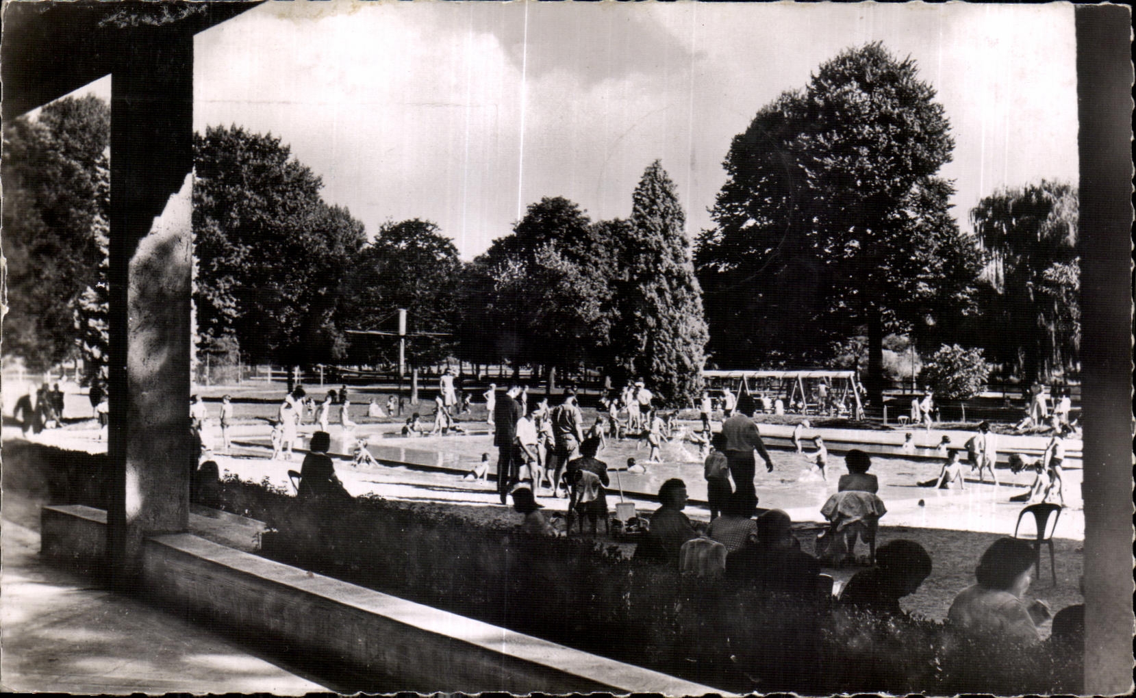 CPA Vichy Le Jardin d Enfants