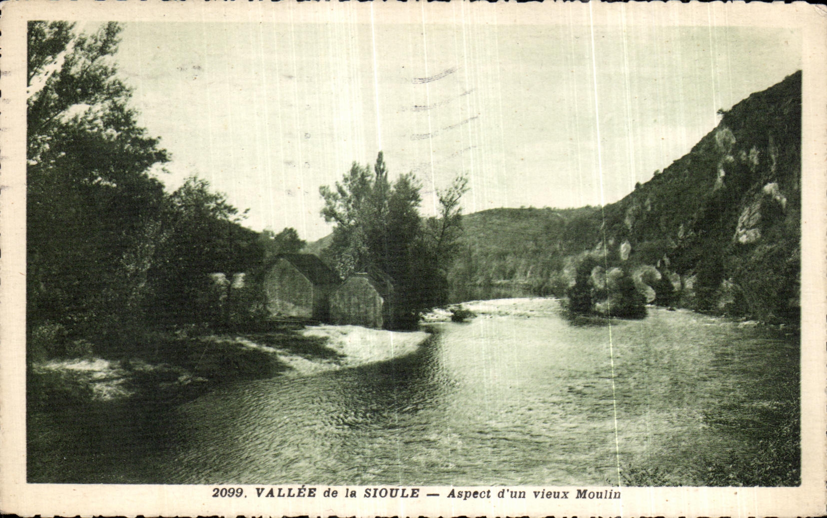 CPA Vallee de la Sioule Aspect d un vieux Moulin