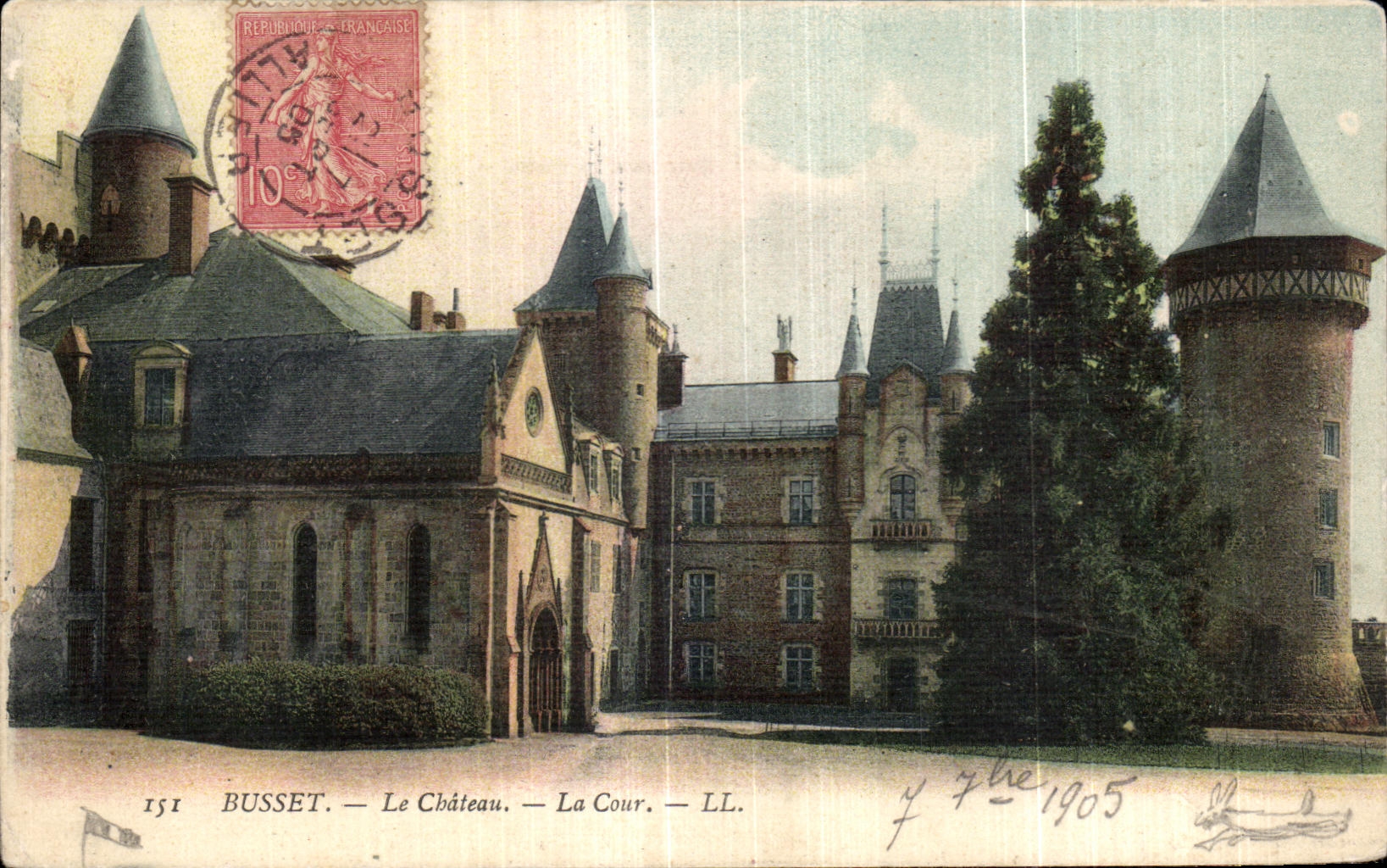 CPA Busset le Chateau La Cour