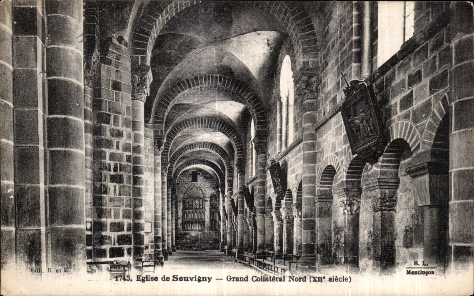 CPA Eglise de Souvigny Grand Collateral Nord