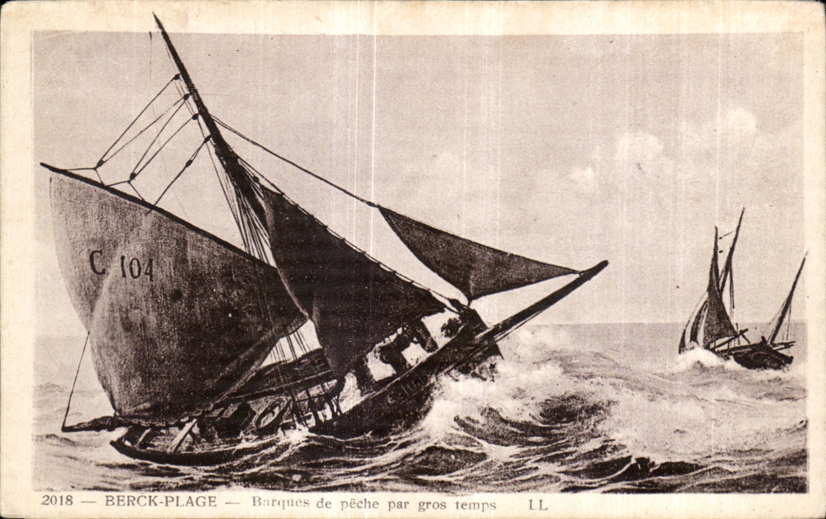 CPA Berck Plage Barques de Peche Par gros temps Bateaux