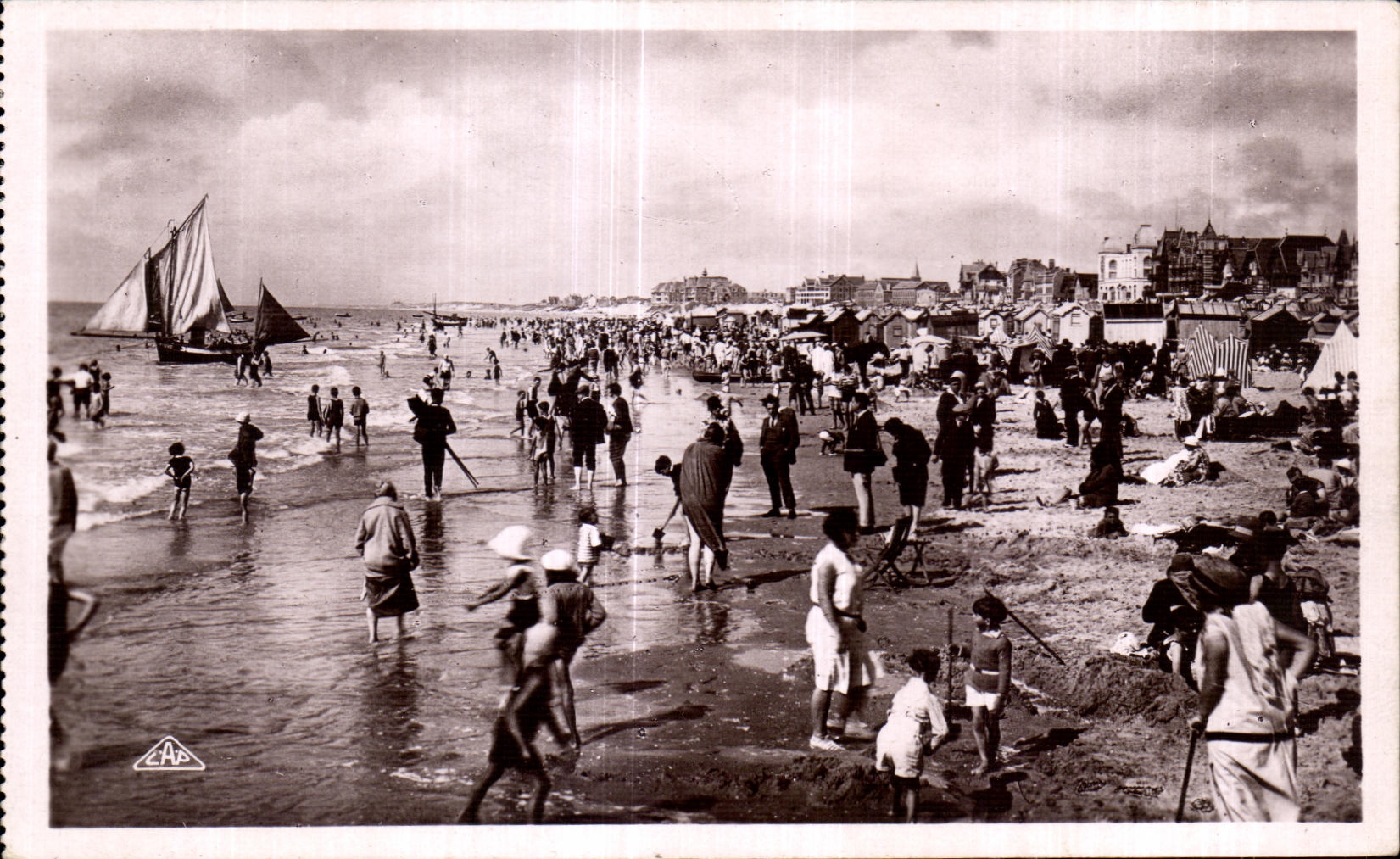 CPA Berk Plage La Plage Enfants