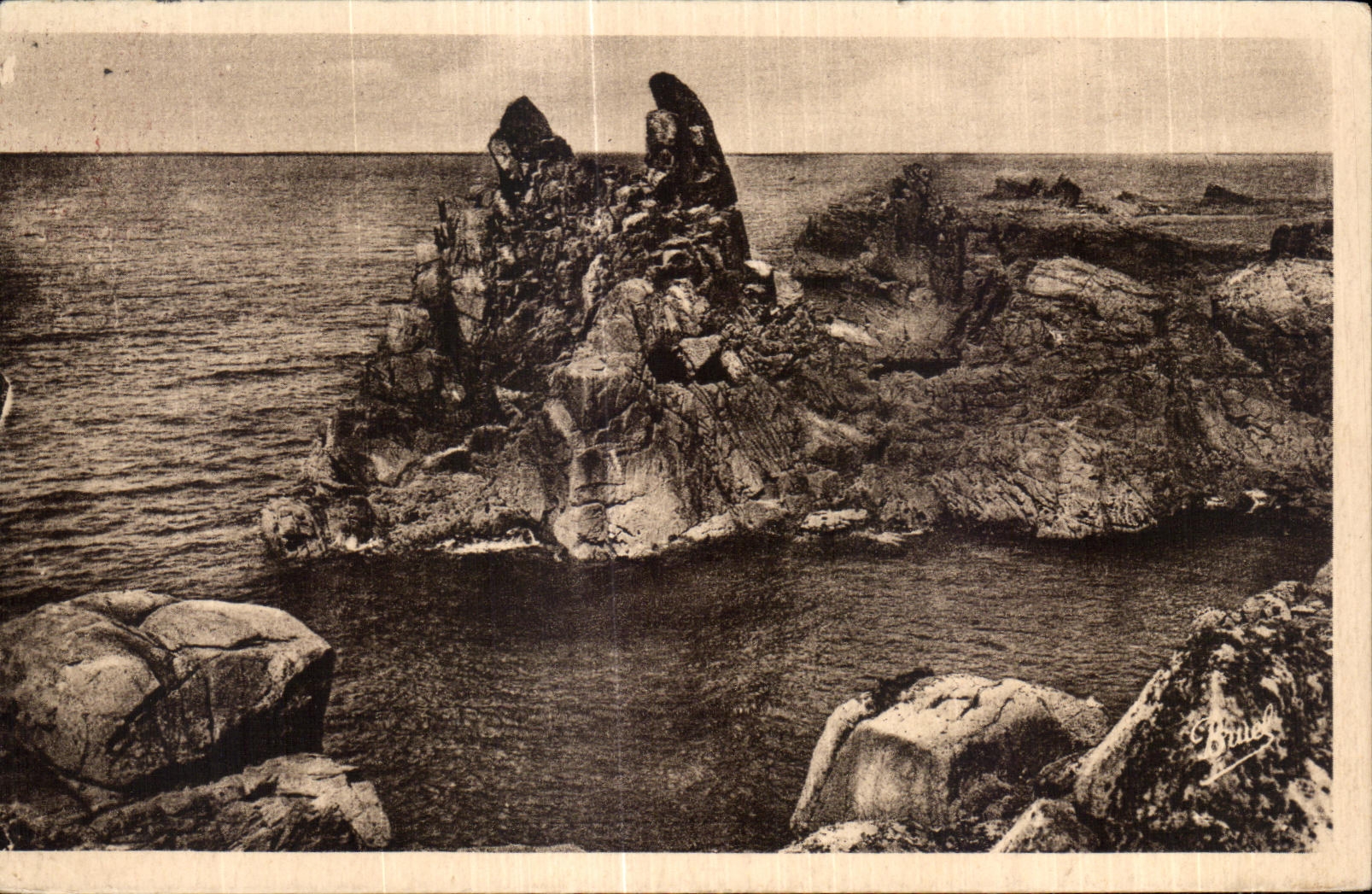 CPA Ile de Brehat La Rocher de la Vierge