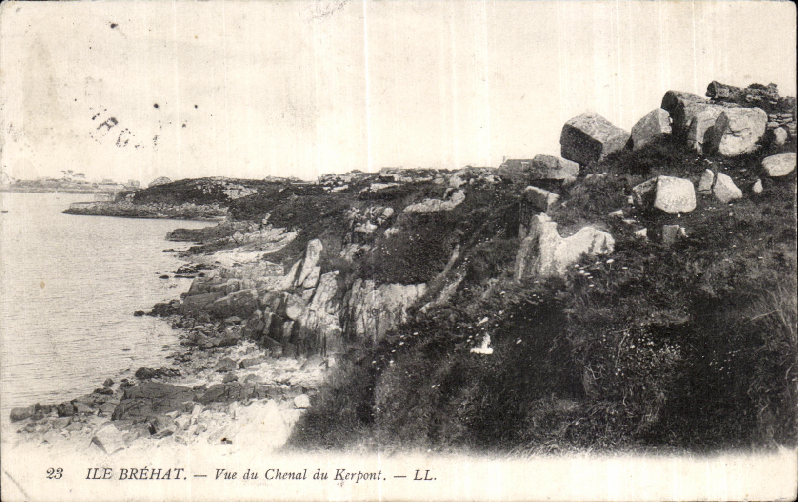 CPA Ile de Brehat Vue du Chenal du Kerpont