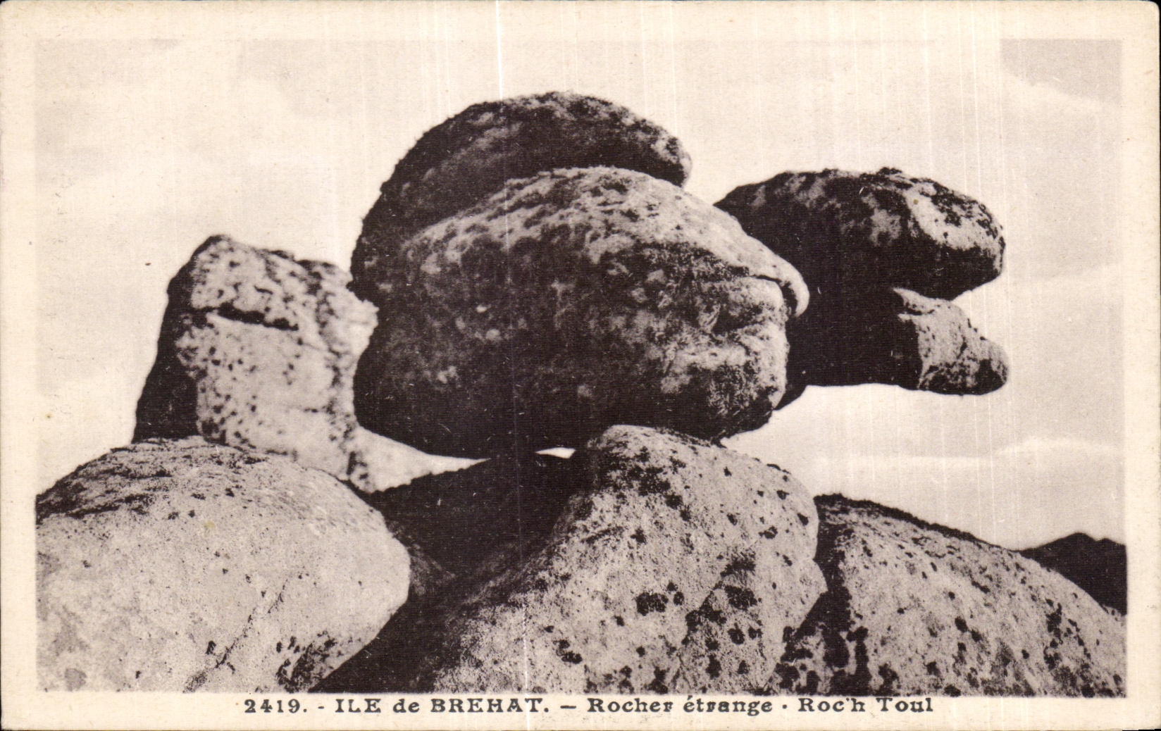 CPA Ile de Brehat Rocher etrange Roc h Toul