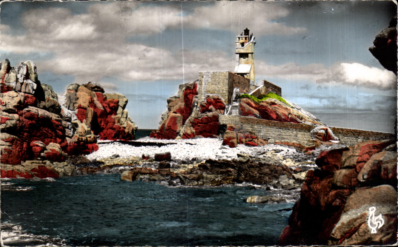CPA Ile de Brehat Les Rochers et le Phare du Paon