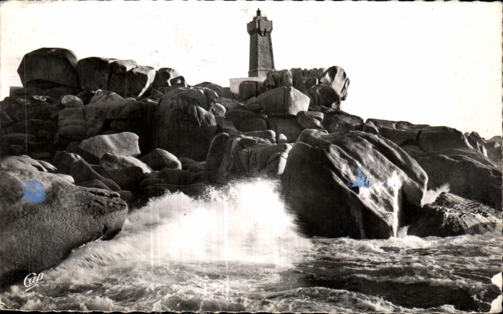 CPA Ploumanac h Le Phare
