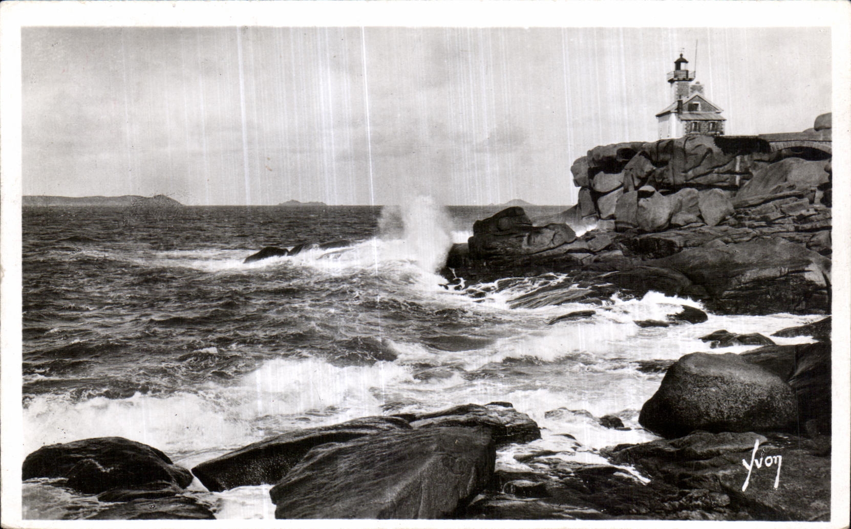 CPA Ploumanac h Les rochers du Phare