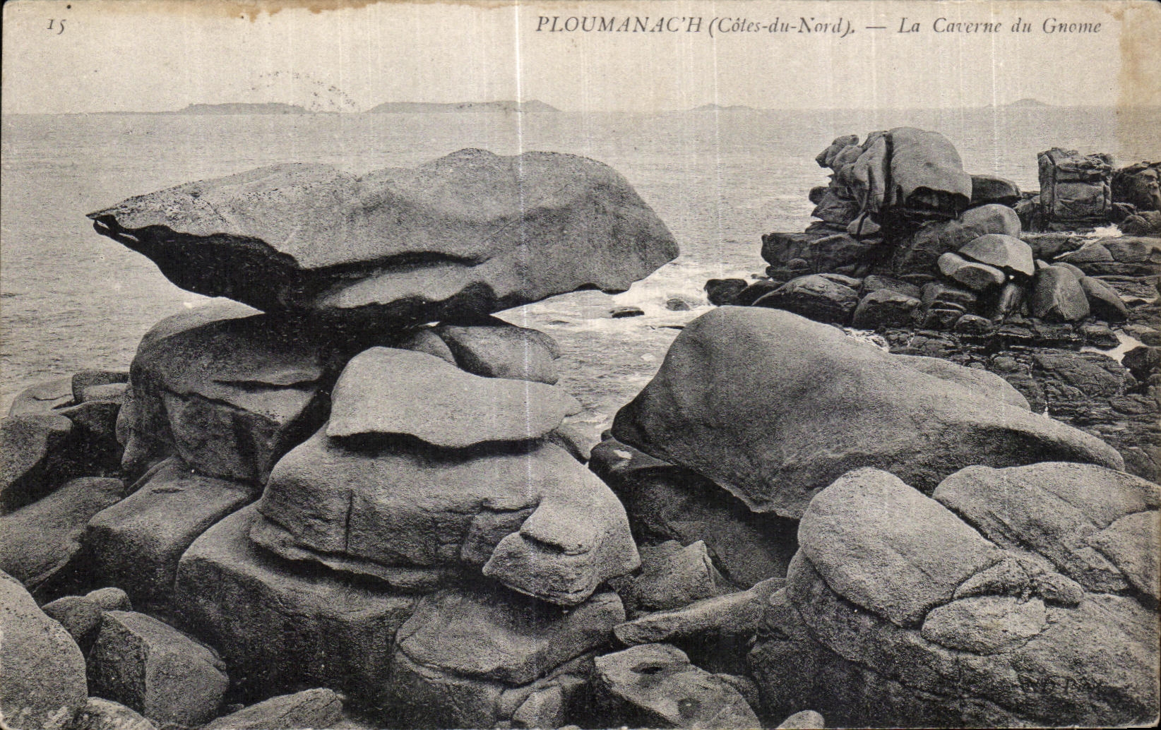 CPA Ploumanac h La Caverne du Gnome