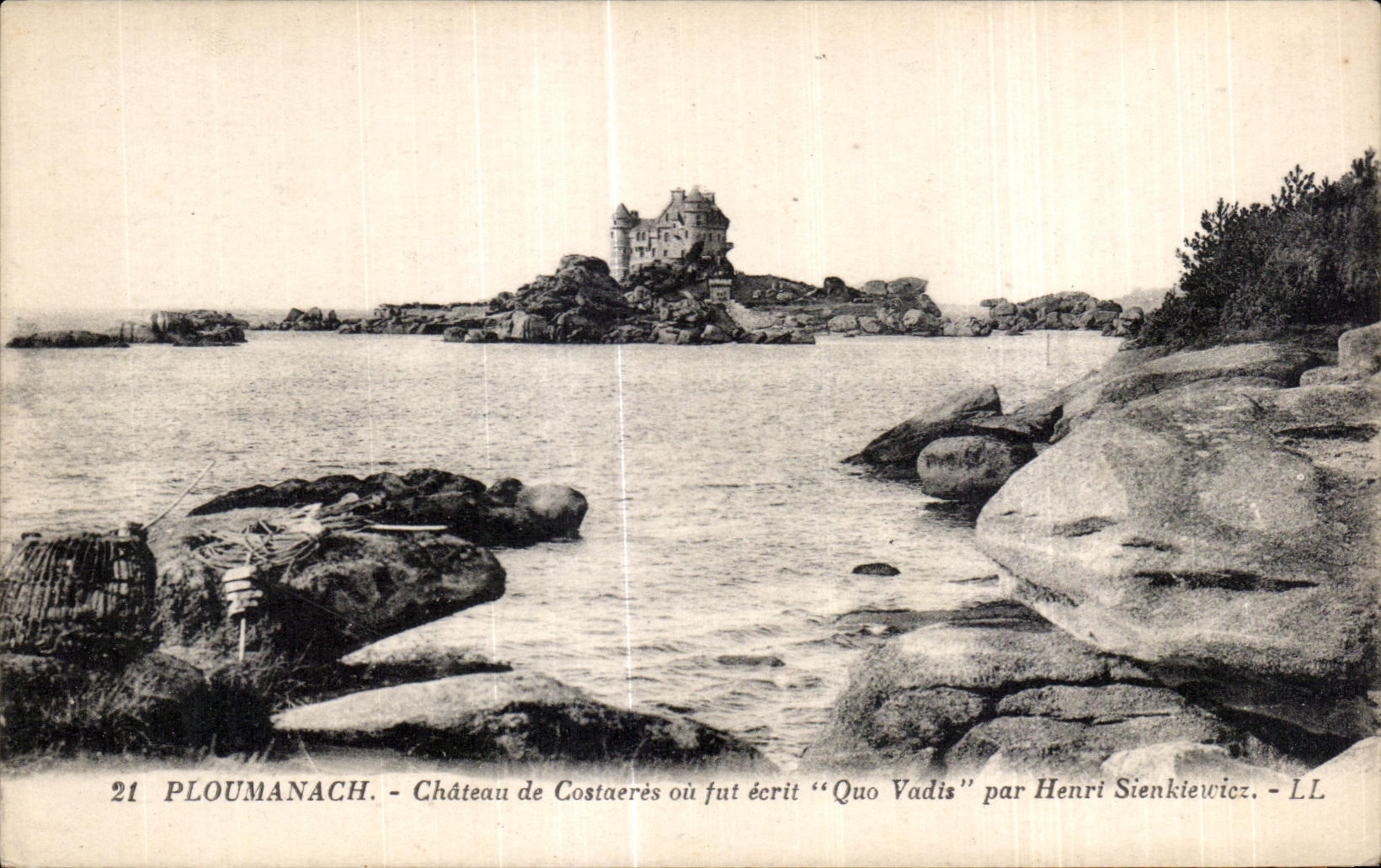CPA Ploumanac h Chateau de Costares ou fut ecrit Quo Vadis par Henri Sienkiewiez