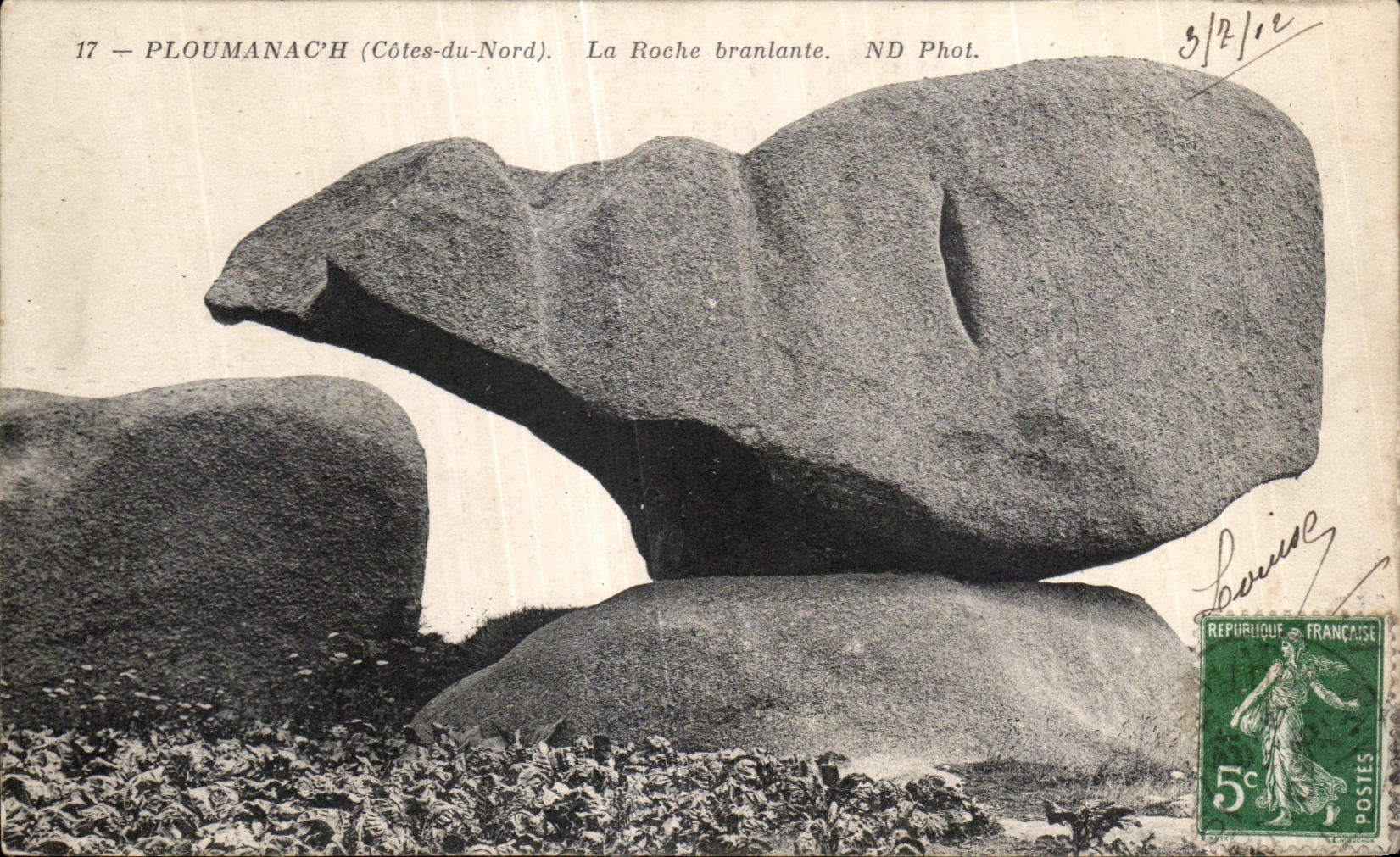 CPA Ploumanac h La Roche branlante