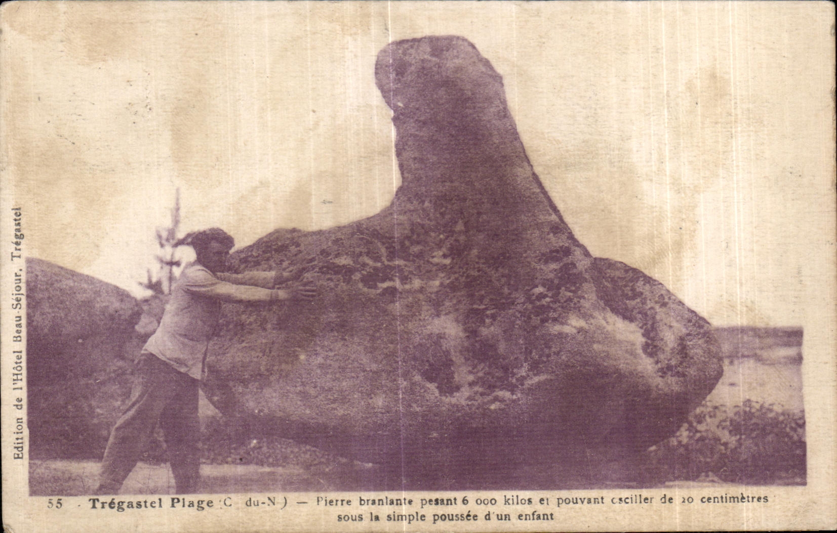 CPA Tregastel Plage Pierre braniante pesant 6000 kilos et pouvant esciller de sous la simple poussee d un enfant