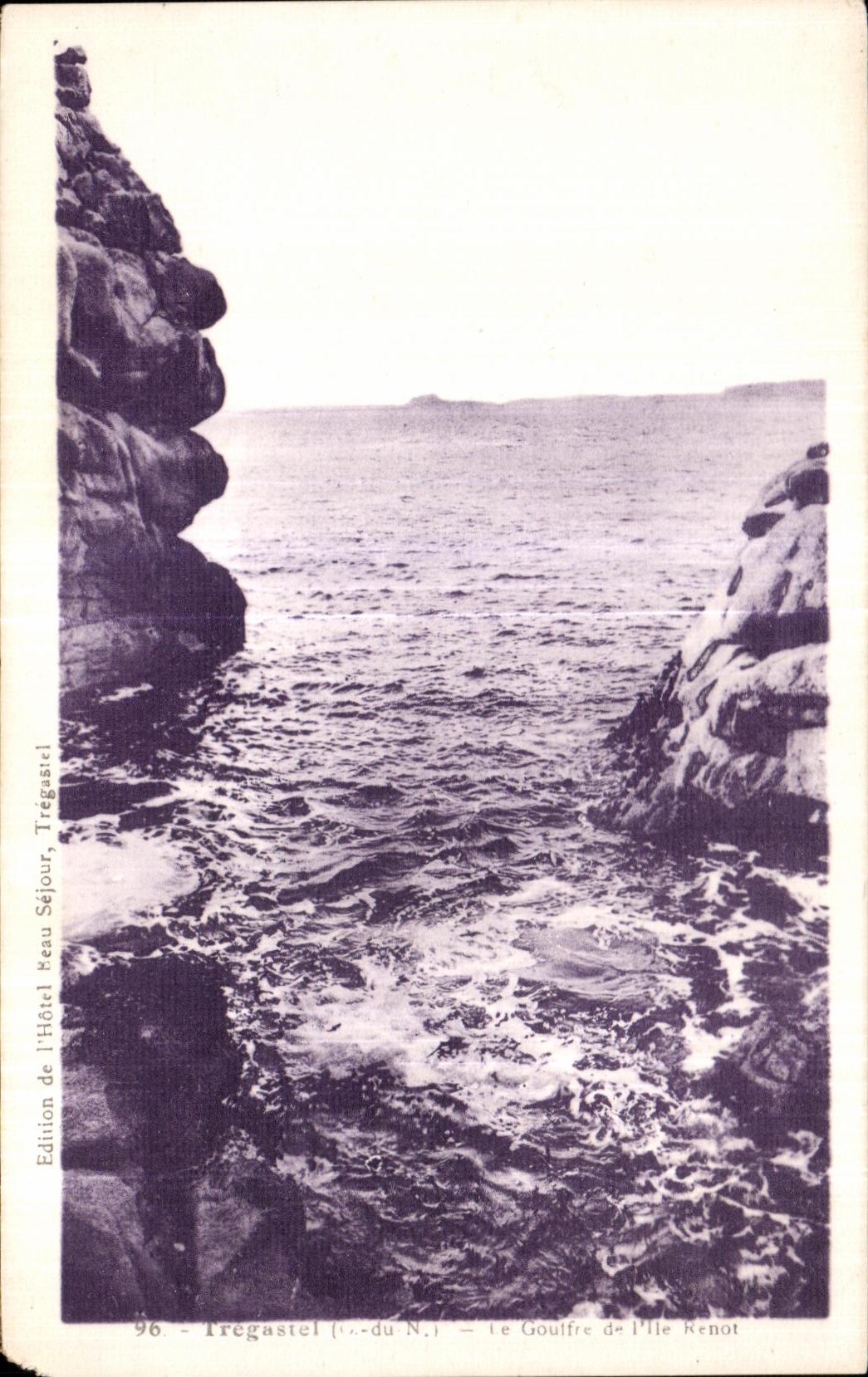 CPA Tregastel Le Gouffre de I lle Renot