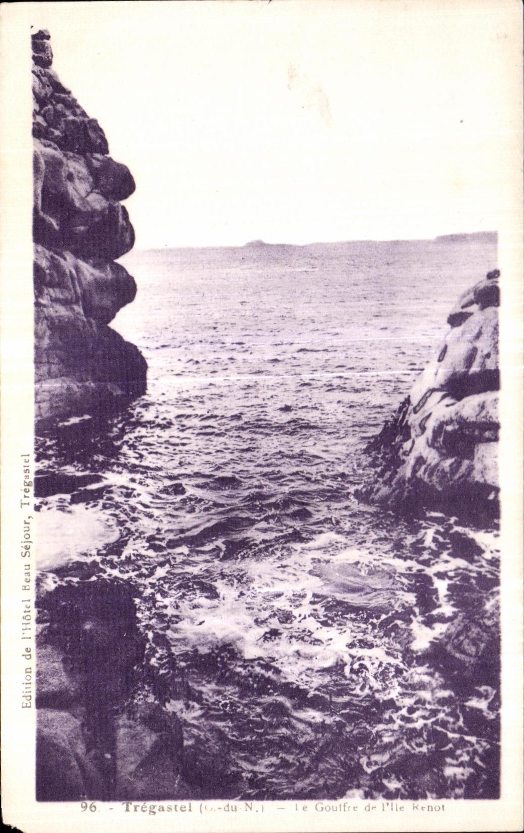 CPA Tregastel Le Gouffre de I lle Renot