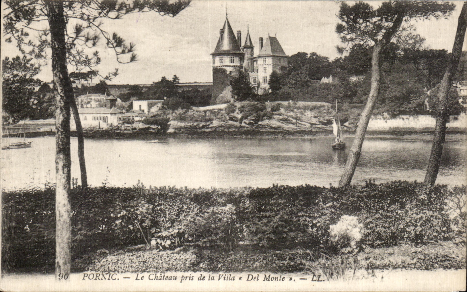 CPA Pornic le Chateau pris de la Villa Del Monte