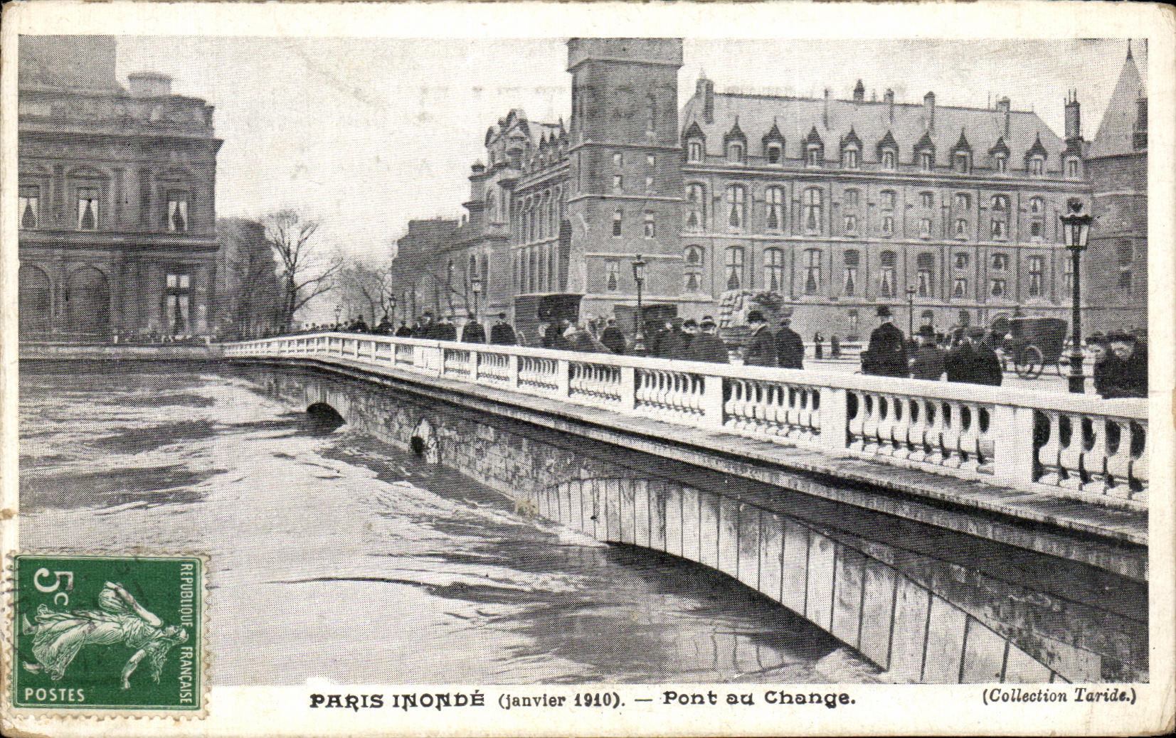 CPA Paris Floods January 1910 Bridge with the Exchange Floods
