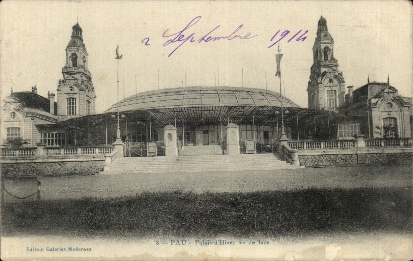 CPA Pau Palate Winter seen of face