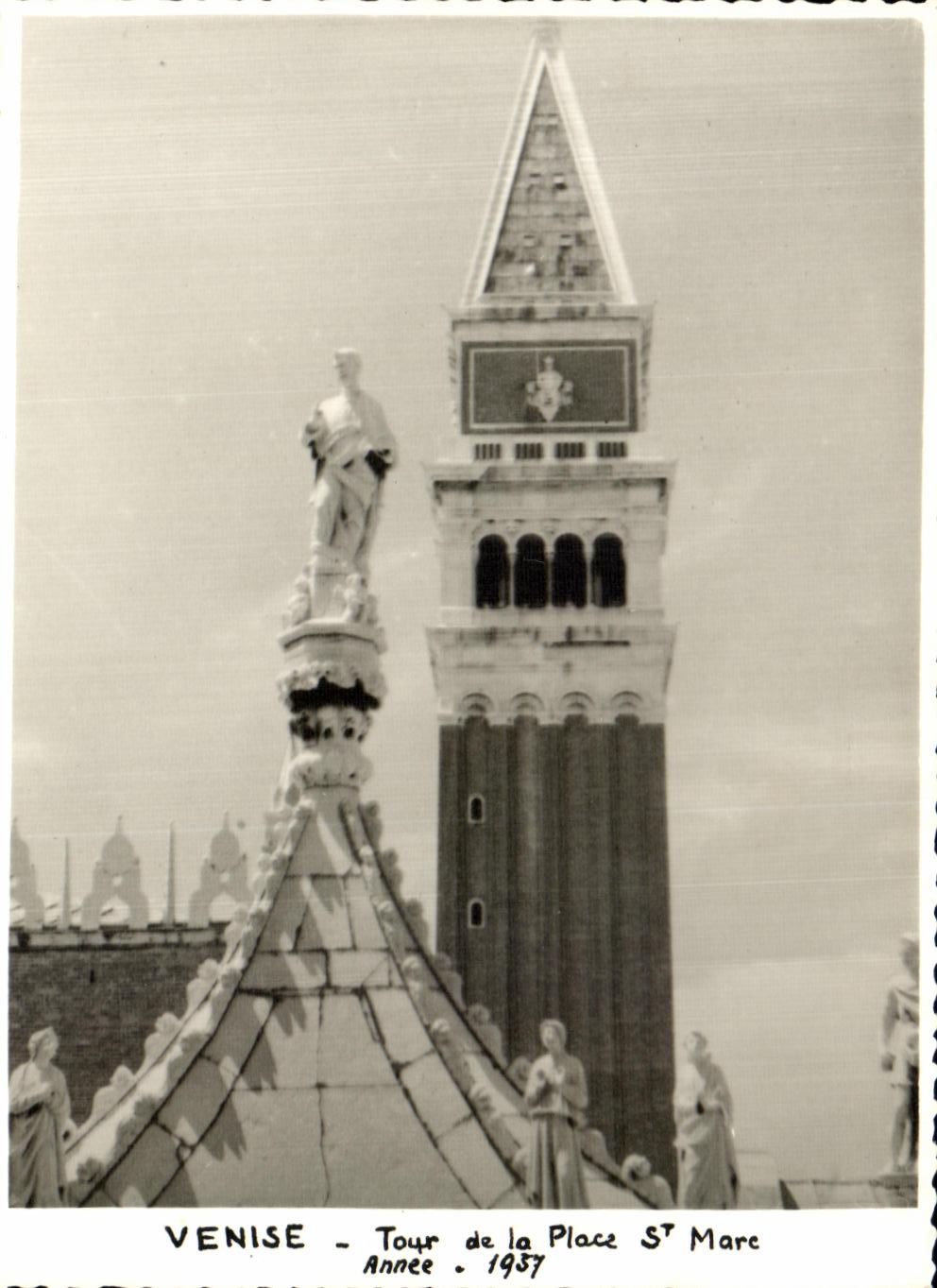 CPA Venice Toyr of the Place St Pond year 1957