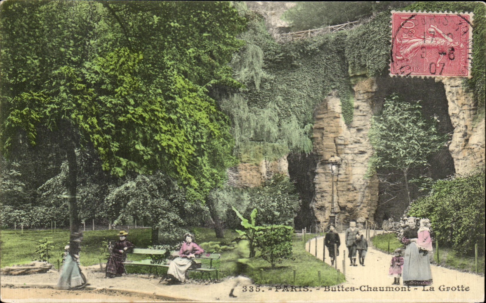 CPA Paris Chaumont Hillocks the Cave Nurse