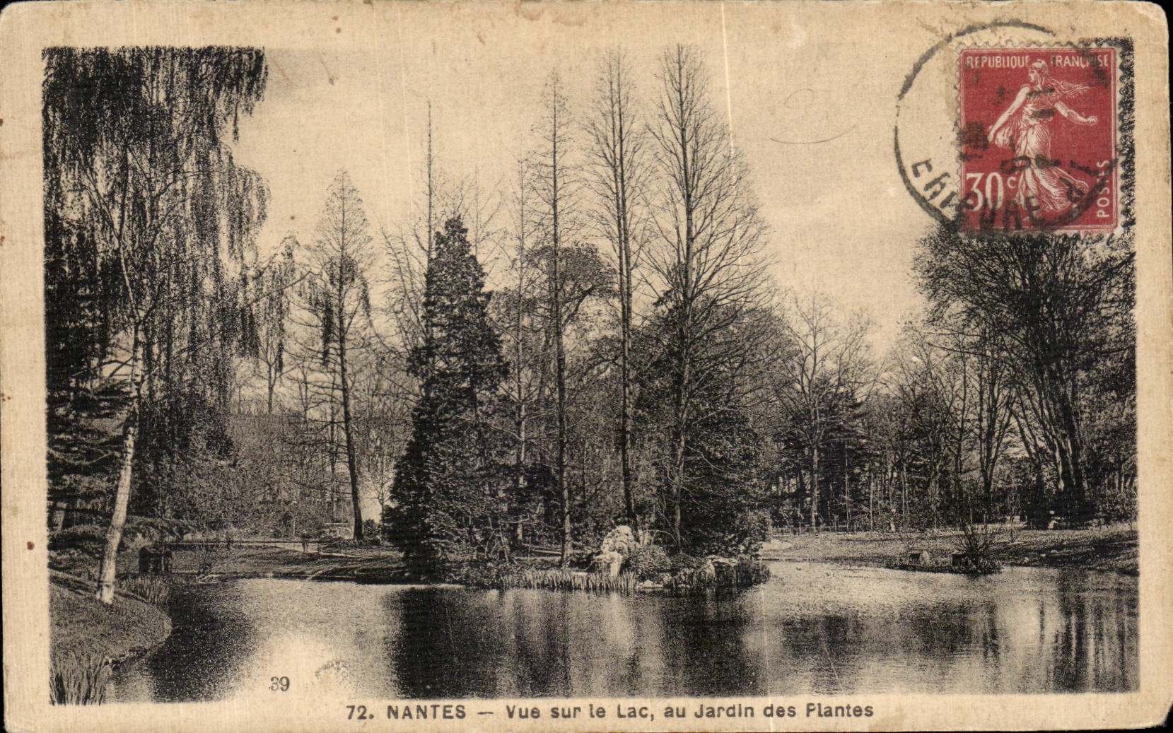 CPA Nantes Seen on the Lake with the Botanical garden