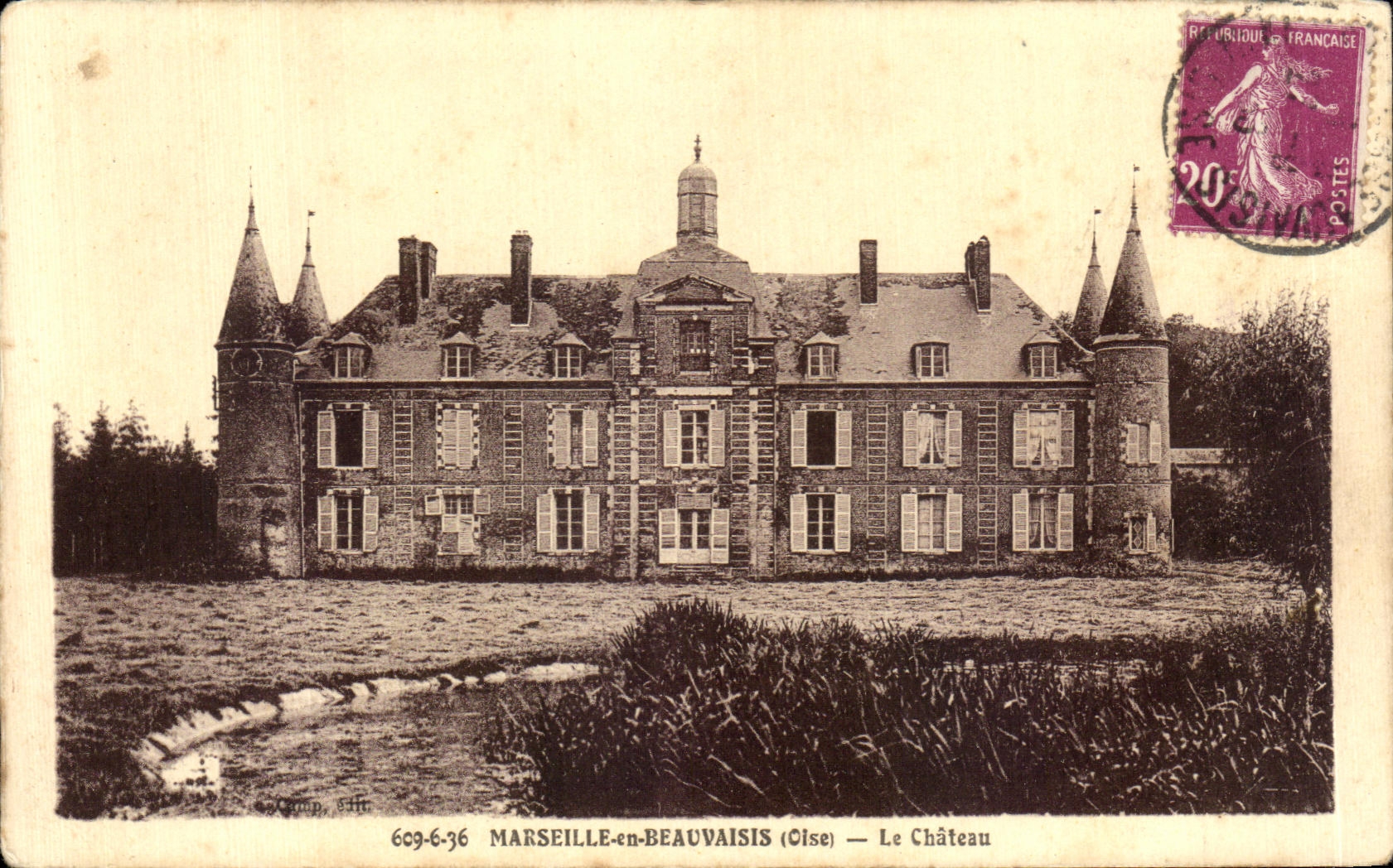 CPA Marsella en Beauvaisis el castillo