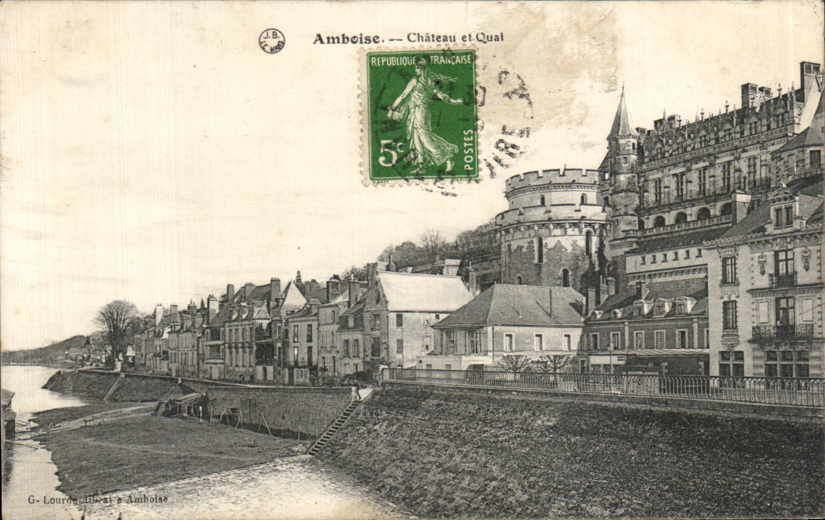 CPA Amboise Chateau et Quai