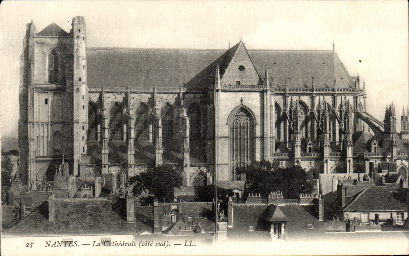 CPA Nantes the Cathedral (Southern part)