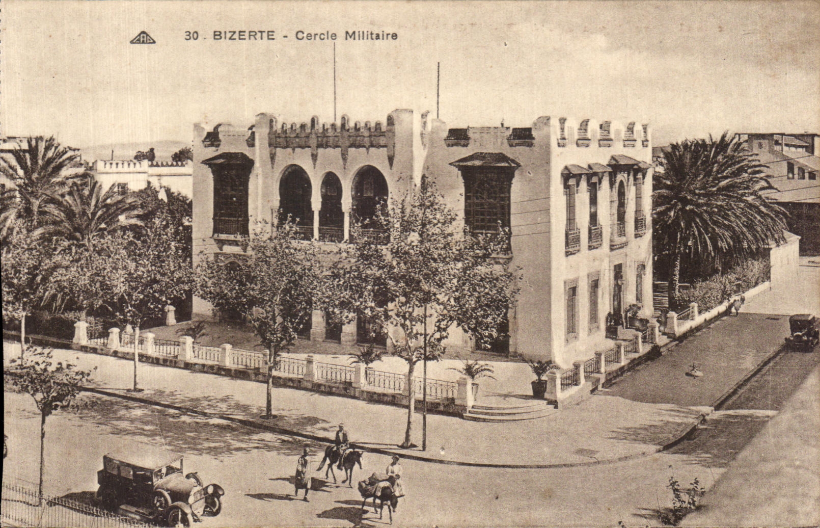 CPA Tunisie Bizerte Cercle Militaire Militaria