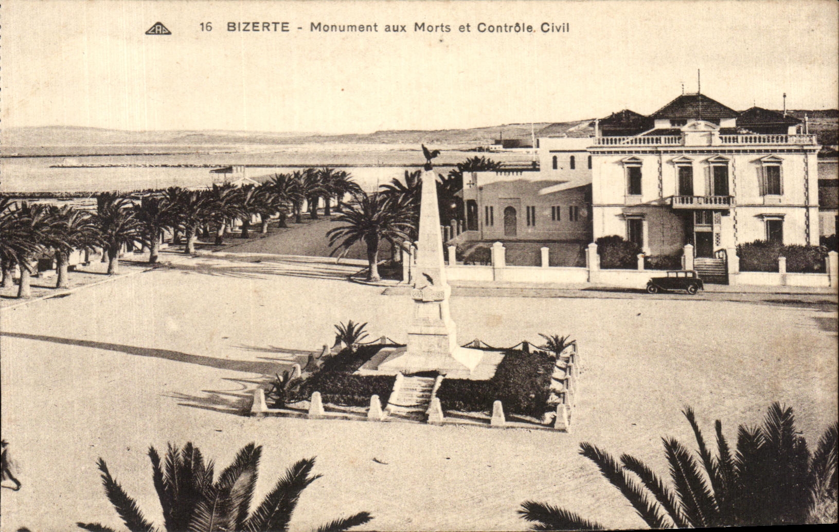 CPA Tunisie Bizerte Monument aux Morts et Controle Civil