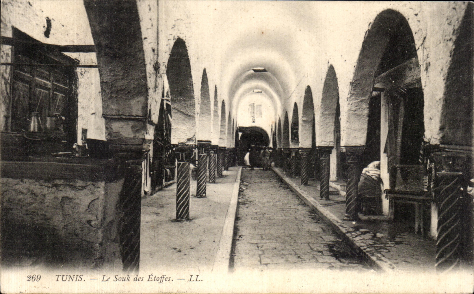 CPA Tunisie Tunis Le Souk des Etoffes