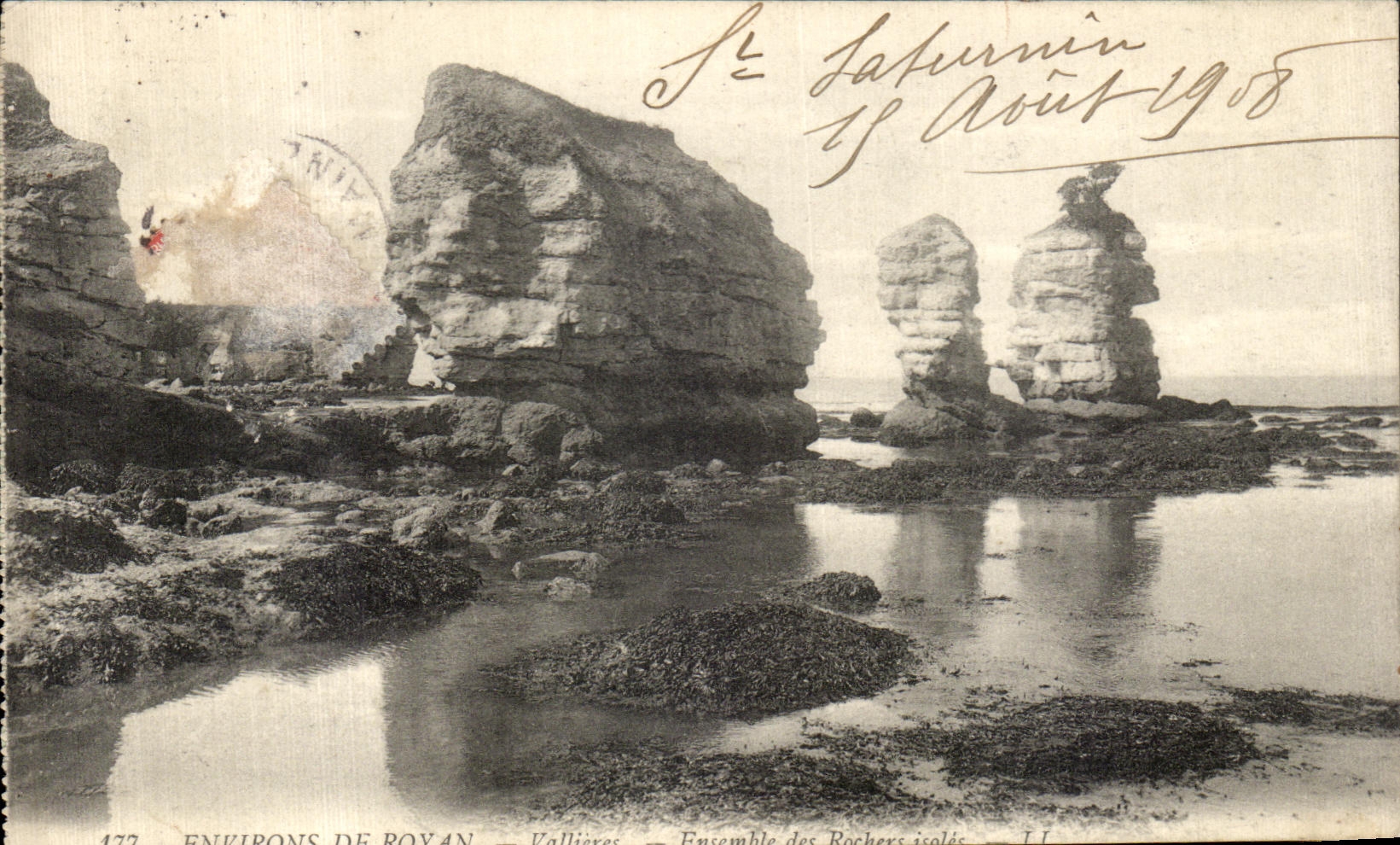 CPA Environs De Royan Ensemble de rochers isoles