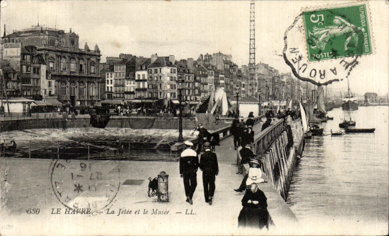 CPA La Havre La Jetee et le Musee 