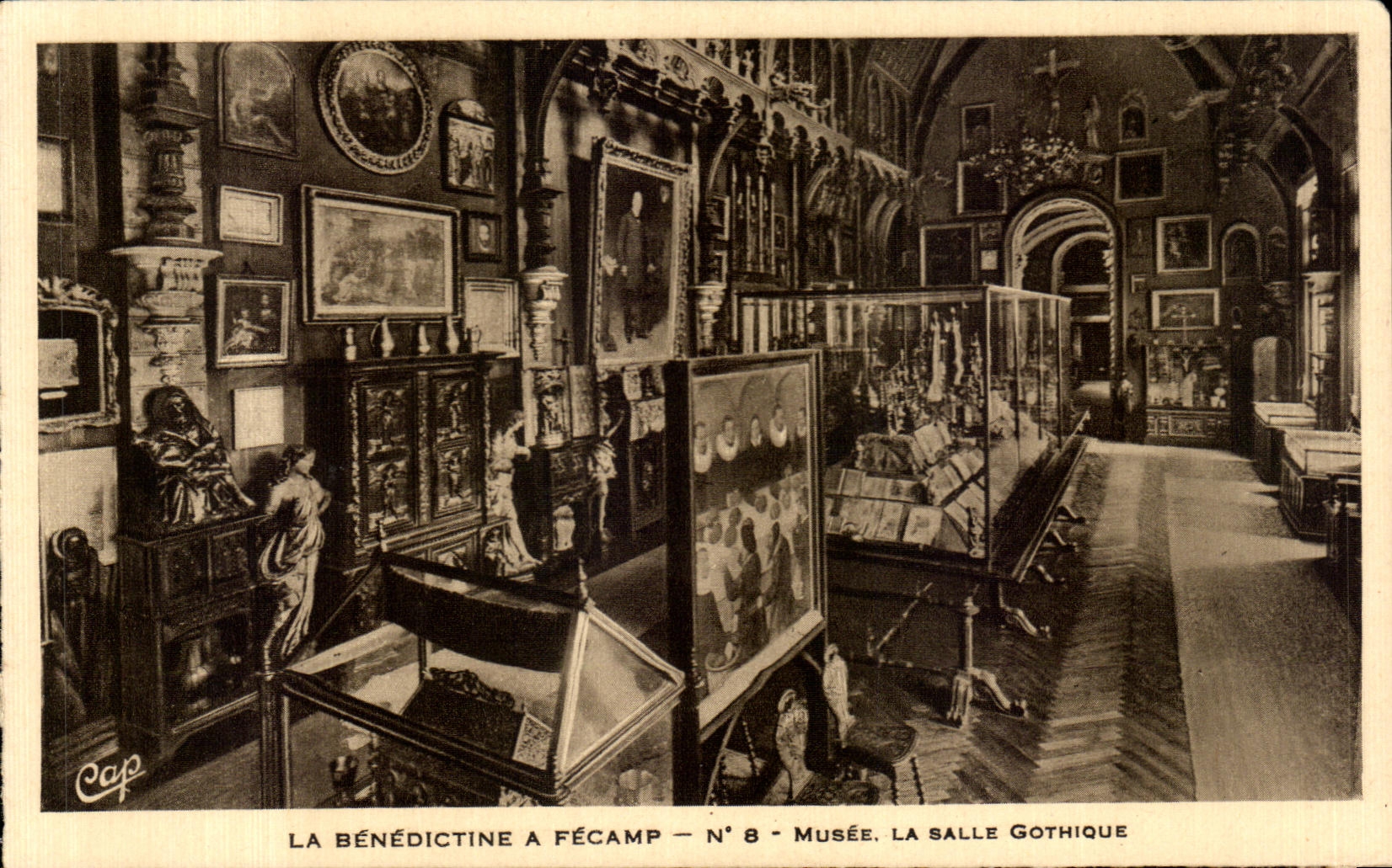 CPA La Benedictine A Fecamp Musee La Salle Gothique
