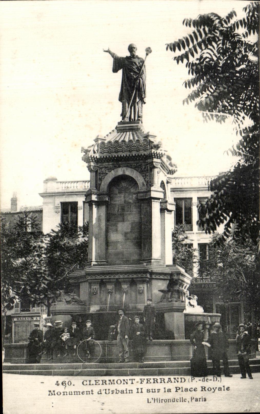Monumento Urbain II de CPA Clermont-Ferrand en el lugar real