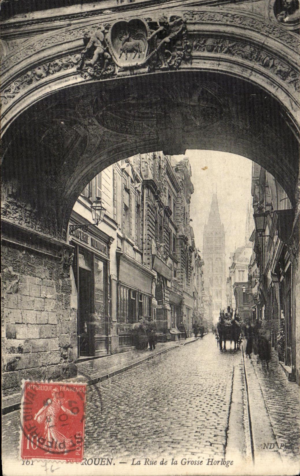 CPA Rouen the Street of the Large Clock