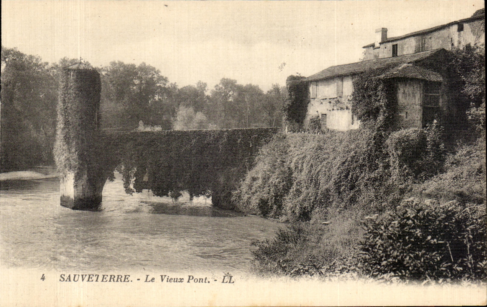 Sauveterre Le Vieux Pont