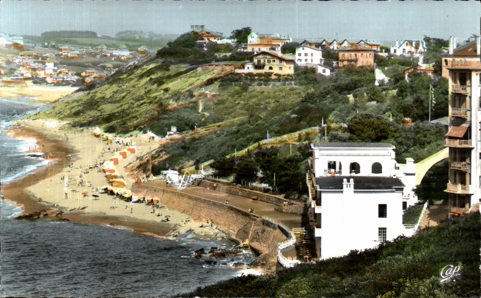 CPA Guethary View the Beach