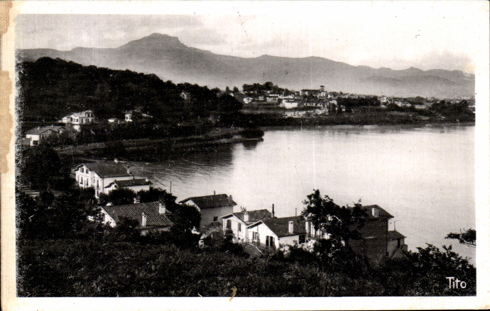 CPA Hendaye Seen on the City and the Peak of the Trolls Crowns