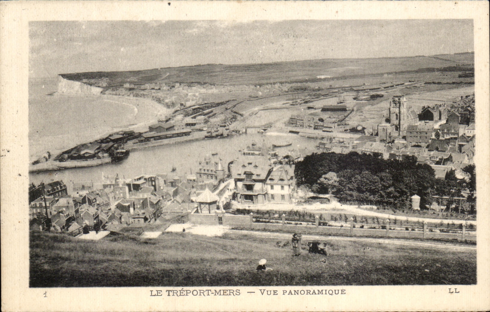 CPA Treport Seas Panoramic View