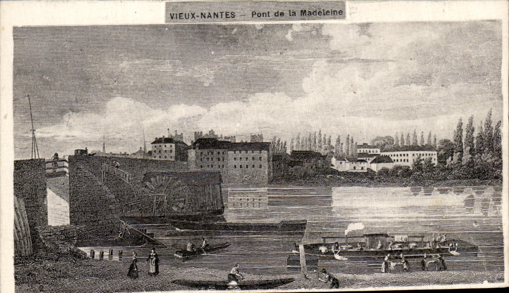 CPA Old Nantes Bridge of the Madeleine