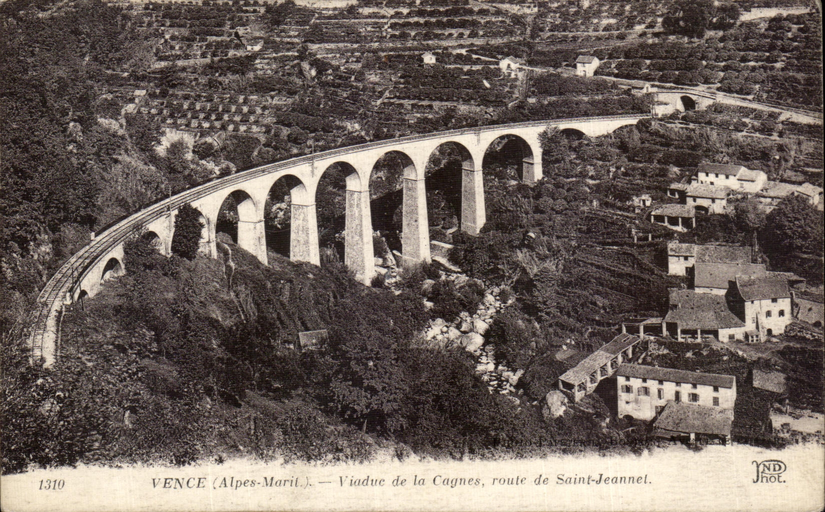 CPA Vence Viaduc de la Cagnes route de Saint Jeannet