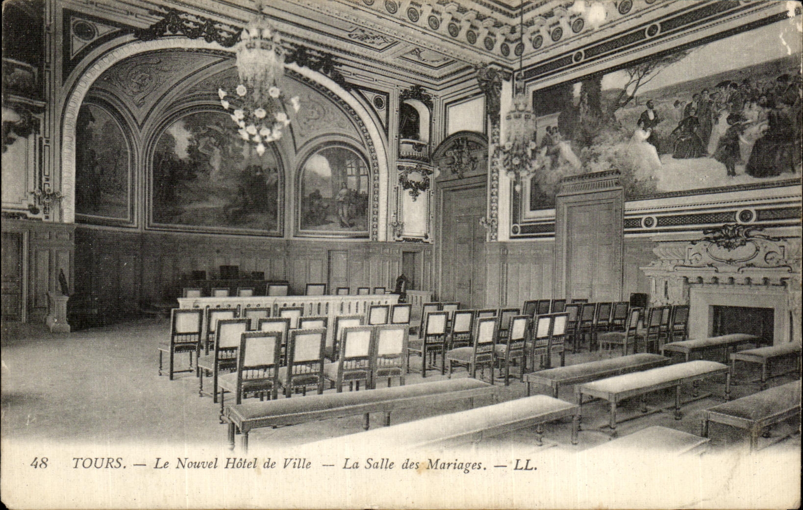 CPA Tours the New Town hall the Room of the Marriages