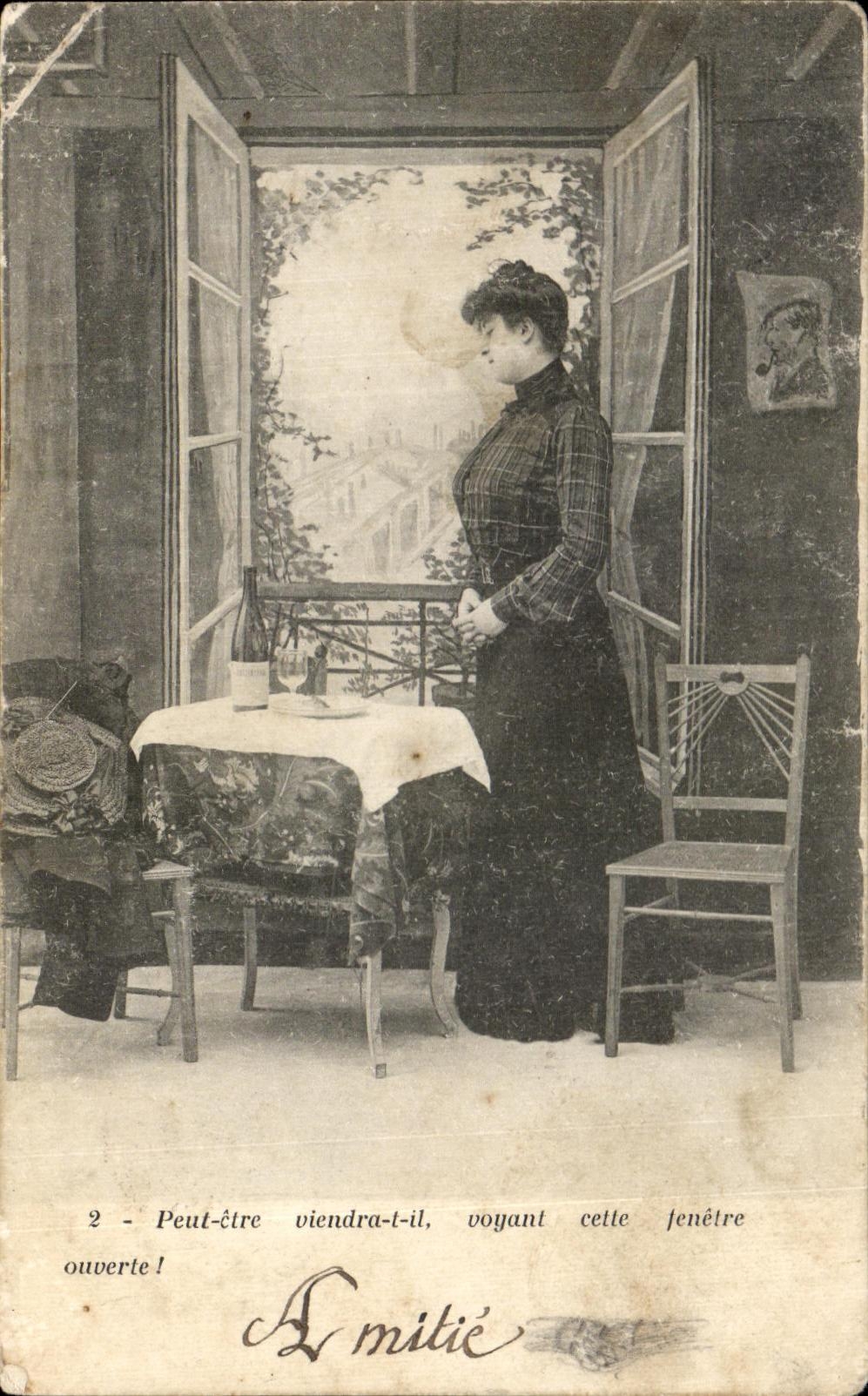 CPA Fantaisie Femme Costume