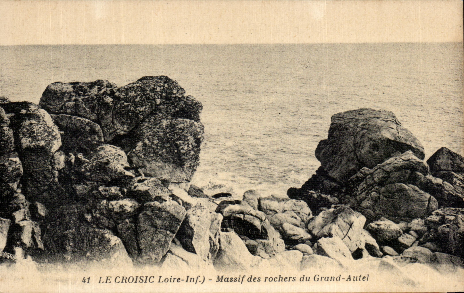 CPA Croisic the Loire Inf Mssif of the rocks of the Large Furnace bridge