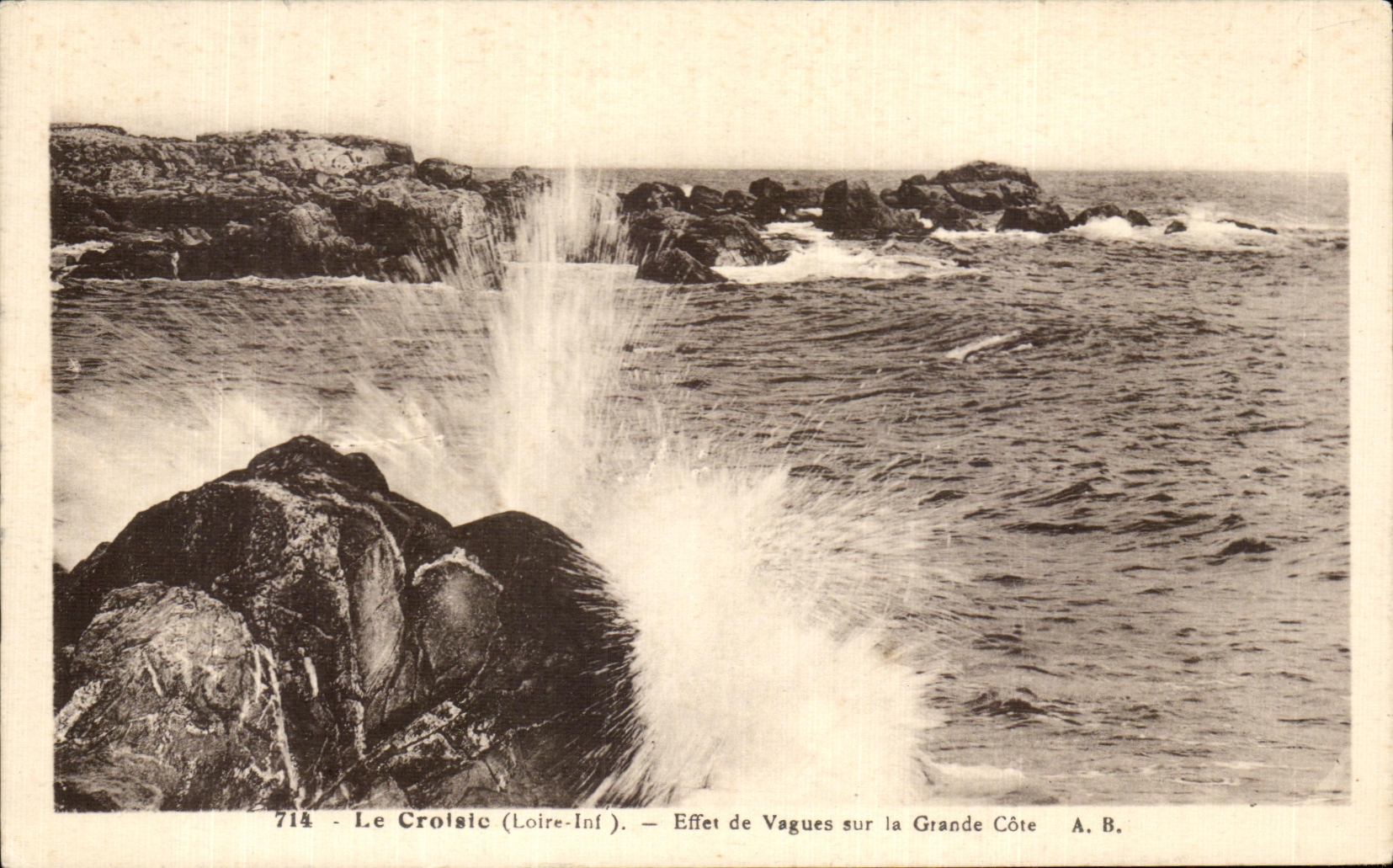 CPA Croisic (the Loire Inf) Effect Waves On the Great Dimension