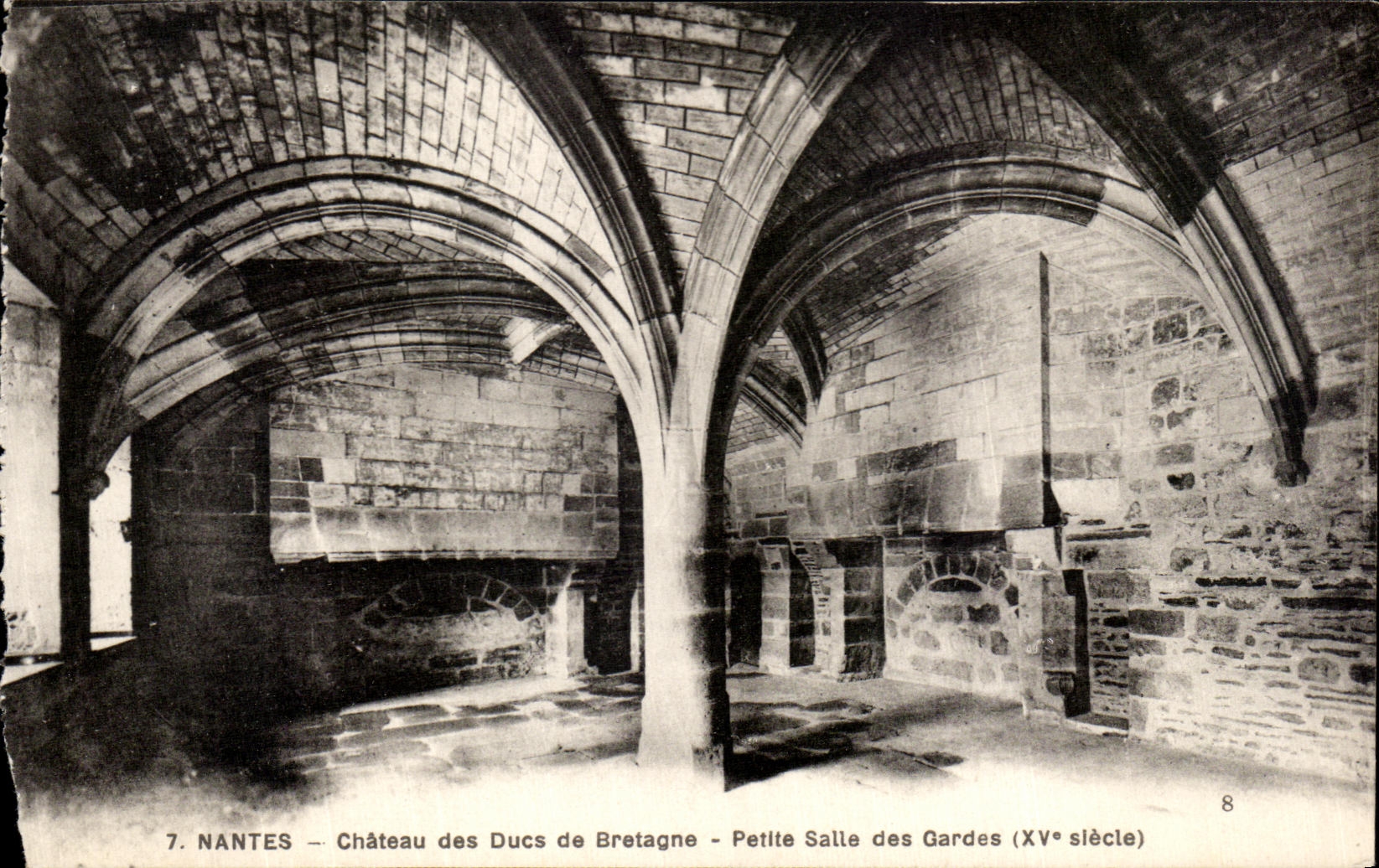 CPA Nantes Castle of the Dukes of Brittany Petlte Room of the Guards (XV E century)