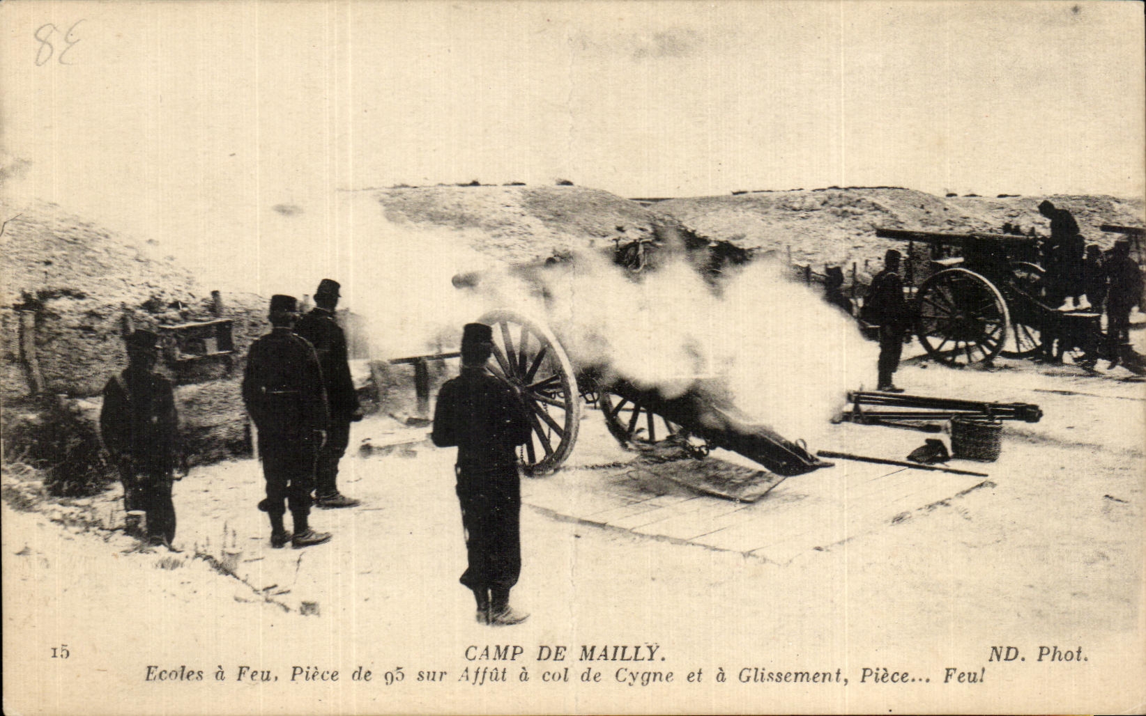 CPA Camp de Mailly Ecoles a Feu Piece de sur Affut d col de Cygne et a Glissement Piece Feu Militaria