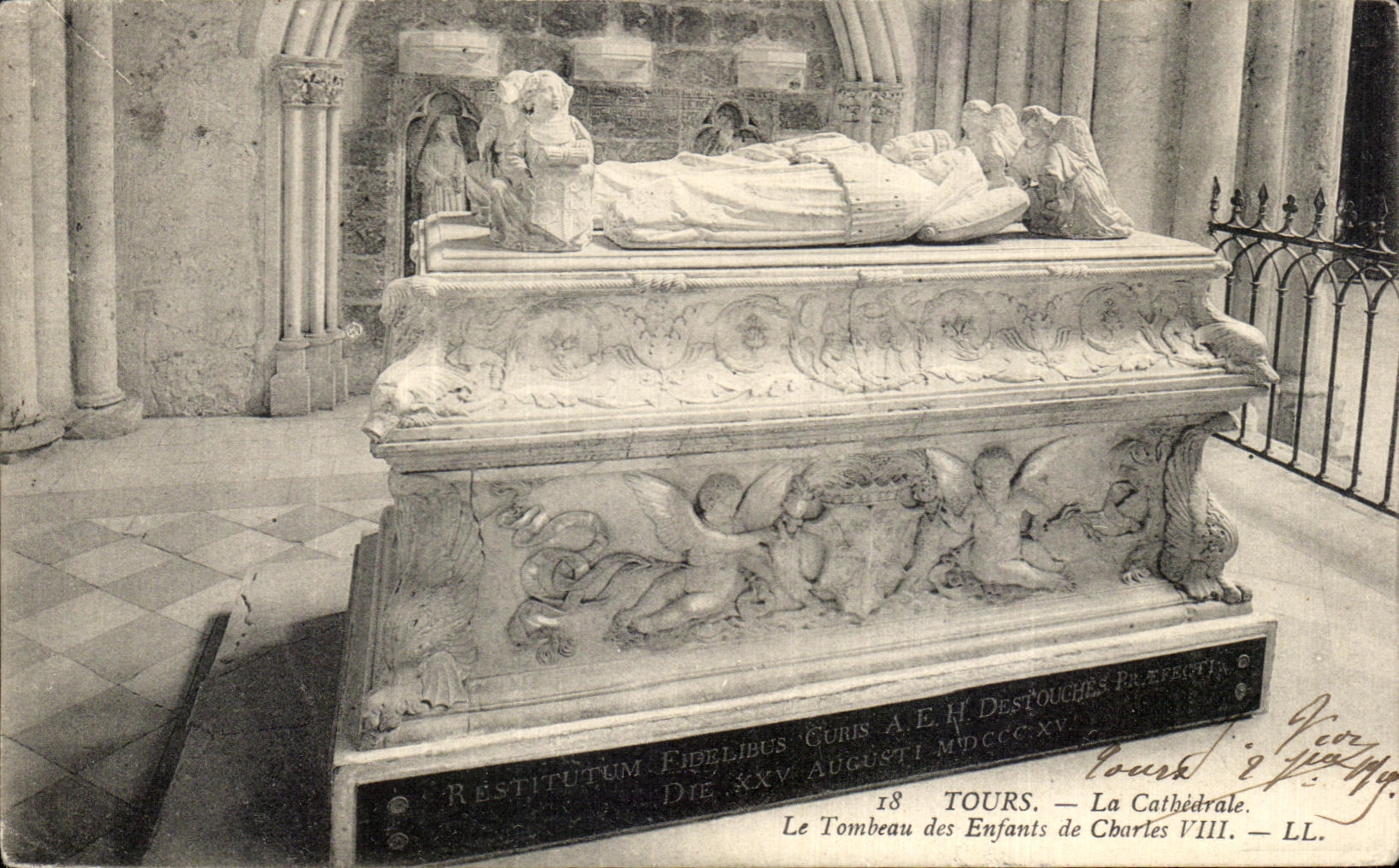 CPA Tours the Cathedral the Tomb of Children of Charles VIII