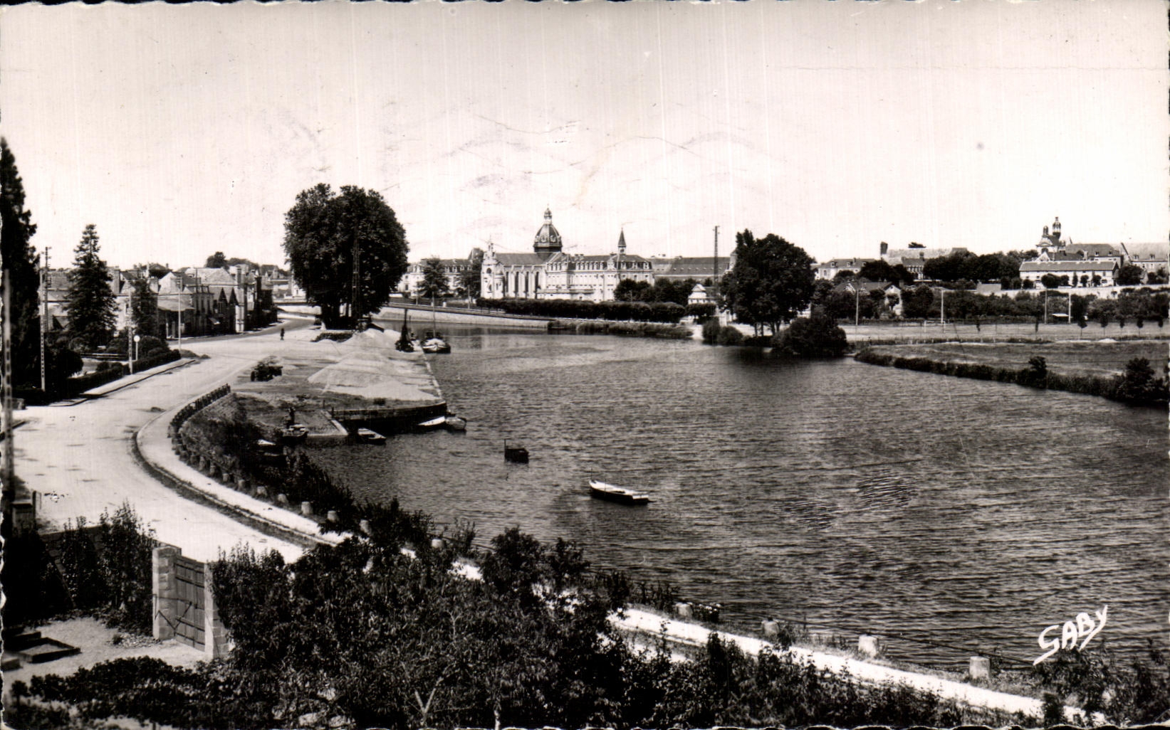 CPA Gontier Castle the Port on Mayenne