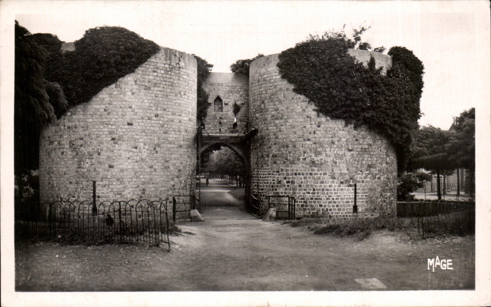 CPA Douai Nord Porte D Arras